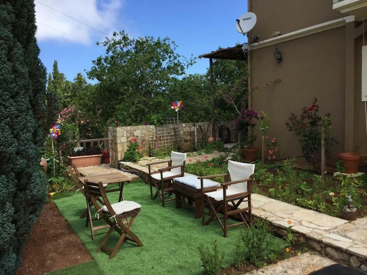 Vervekis Apartments Fiskardo 0*,